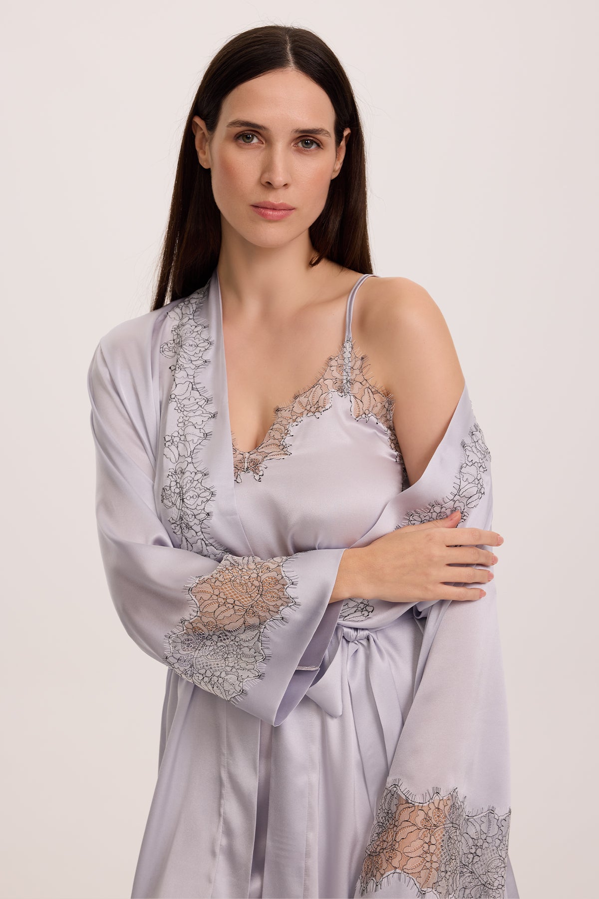 Bloom Mist İpek Gecelik ve Kısa Sabahlık