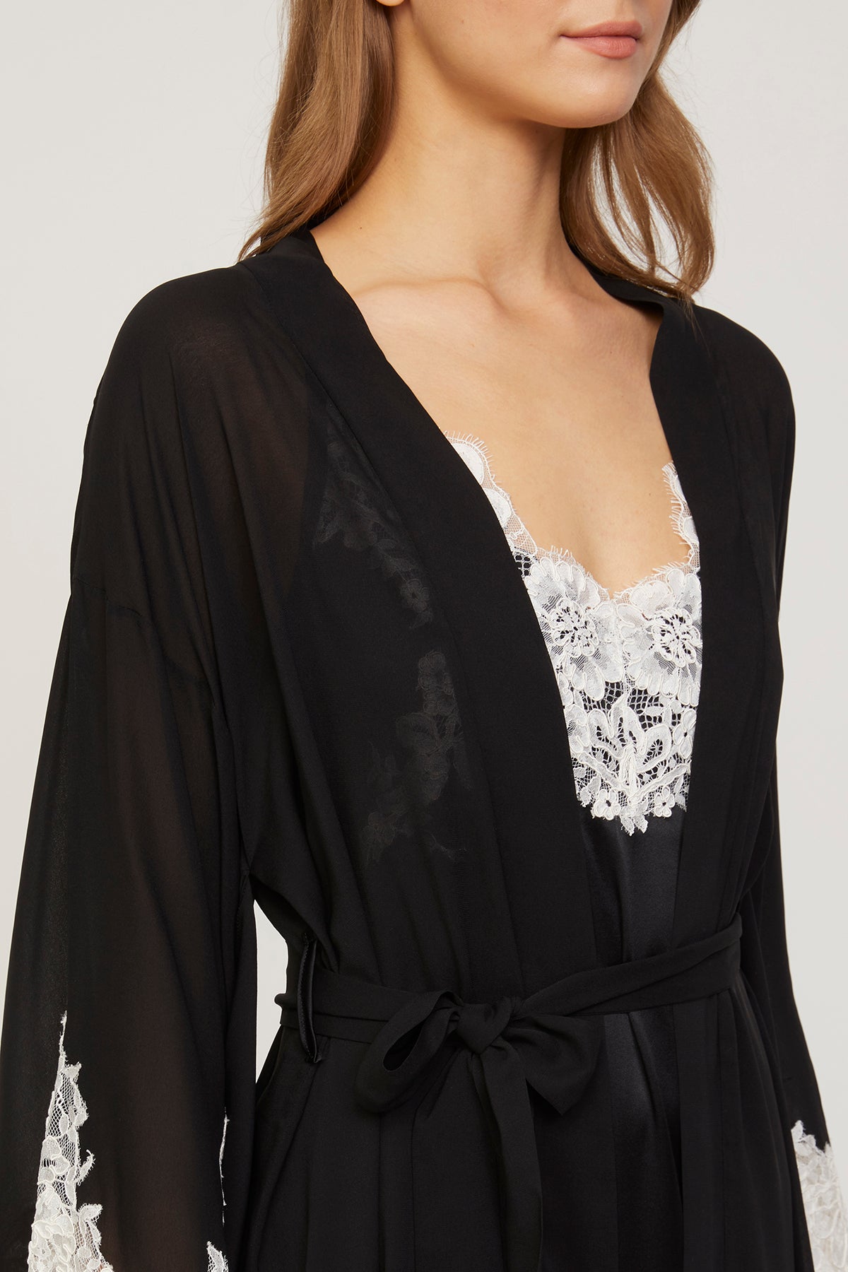 Amore Pure Silk Nightgown with Silk Georgette Robe