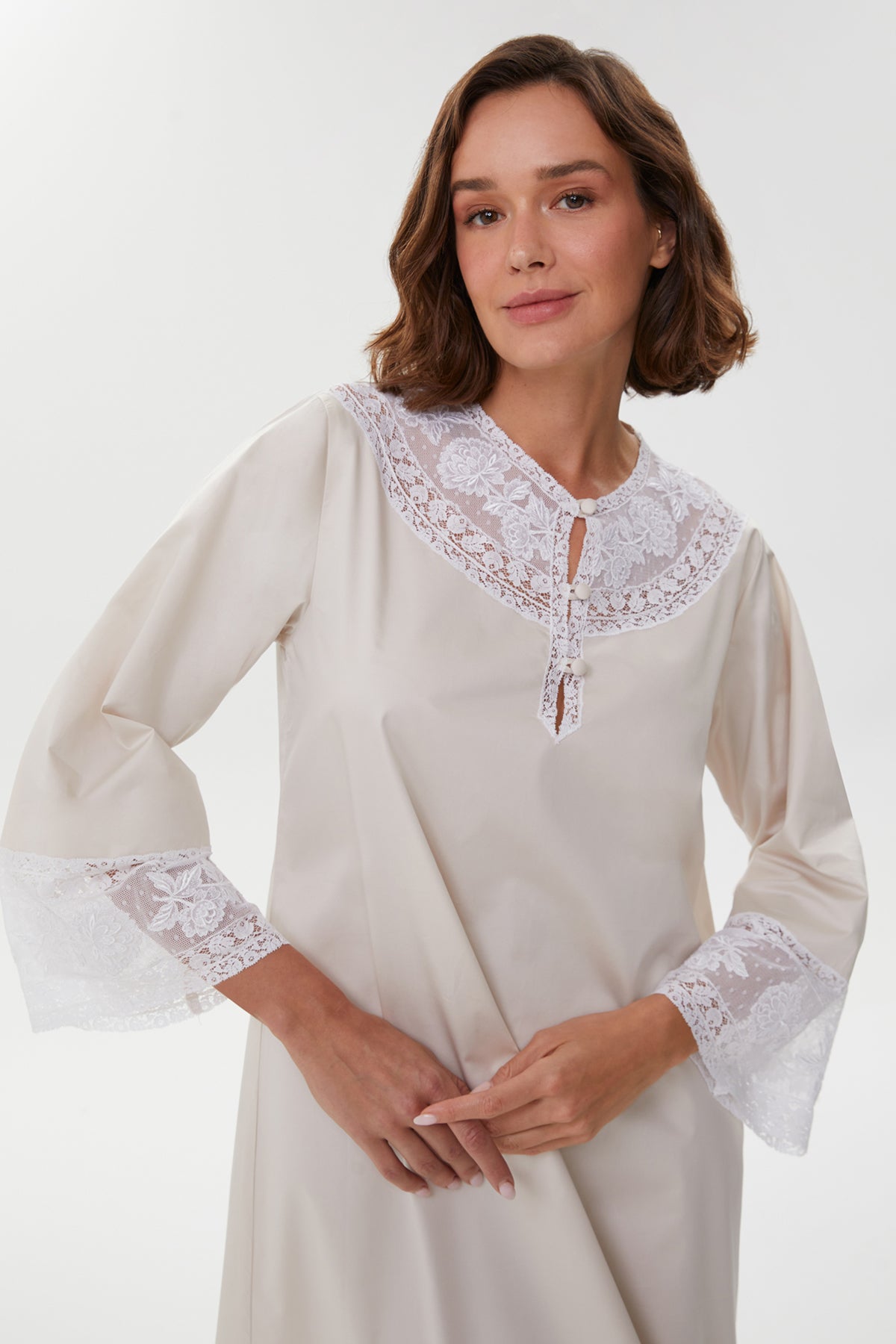 قميص نوم بيج من Angel Soft
