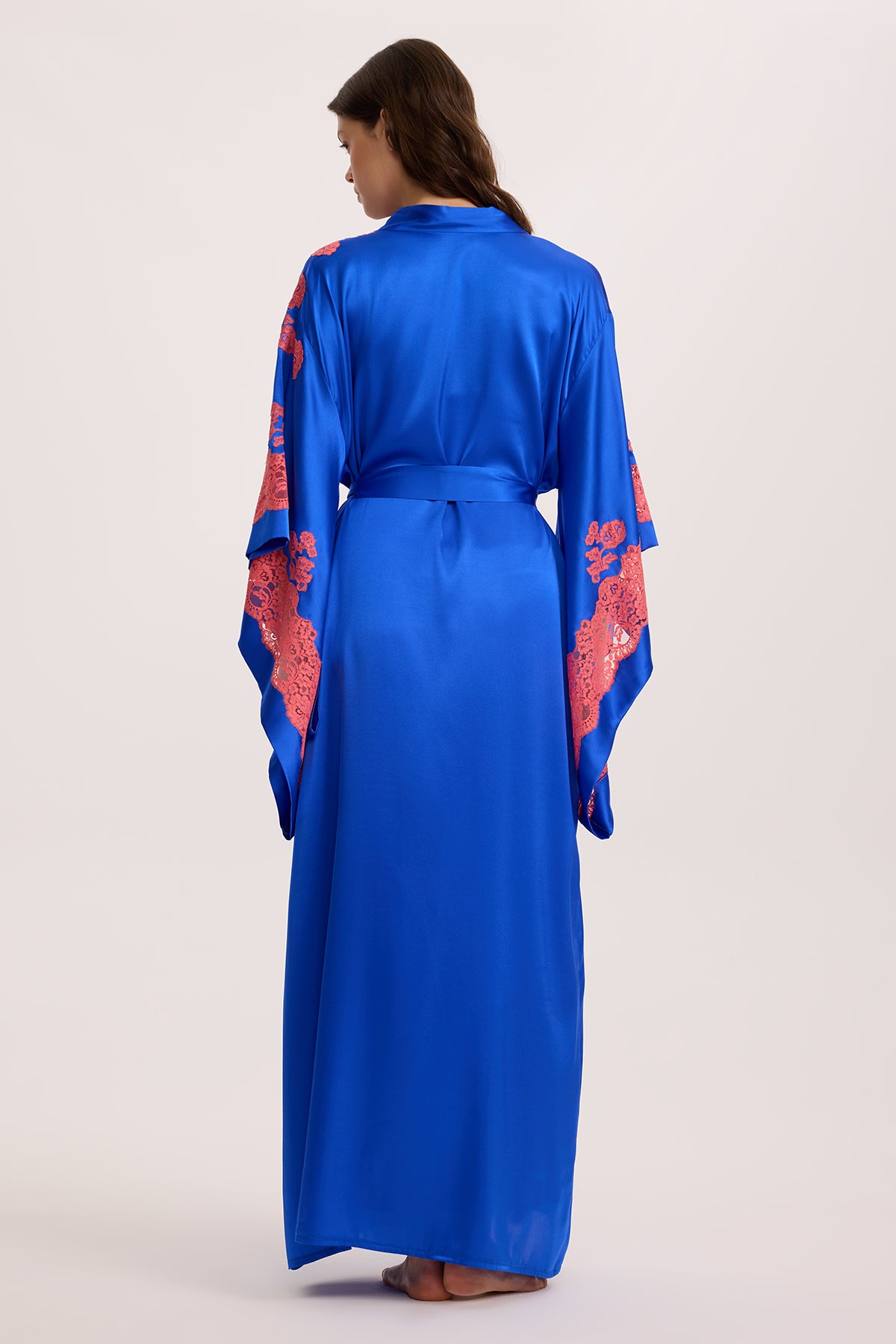 Coral Sky İpek Uzun Gecelik ve Kimono Sabahlık