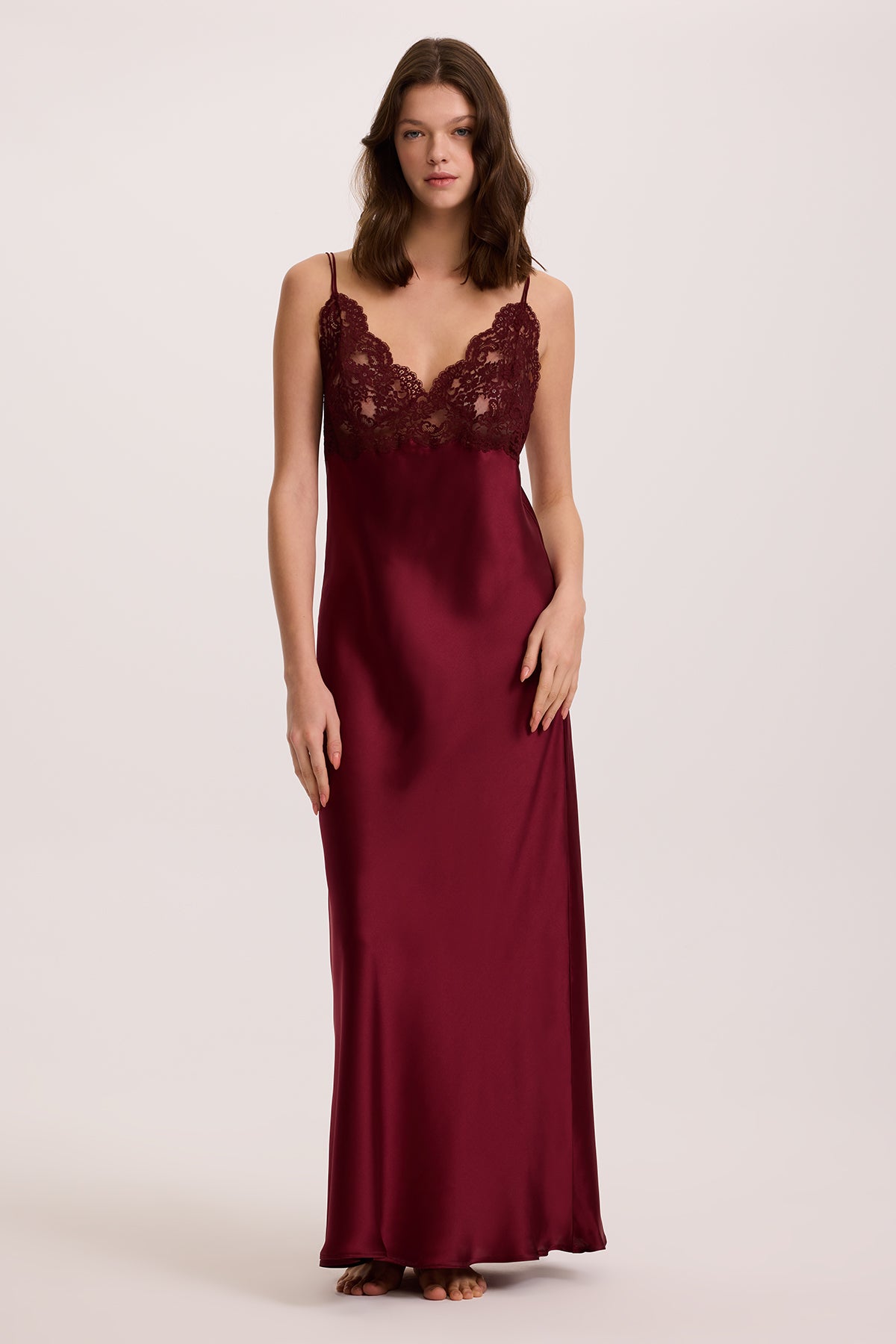 Amaranth Night Silk Nightgown and Robe