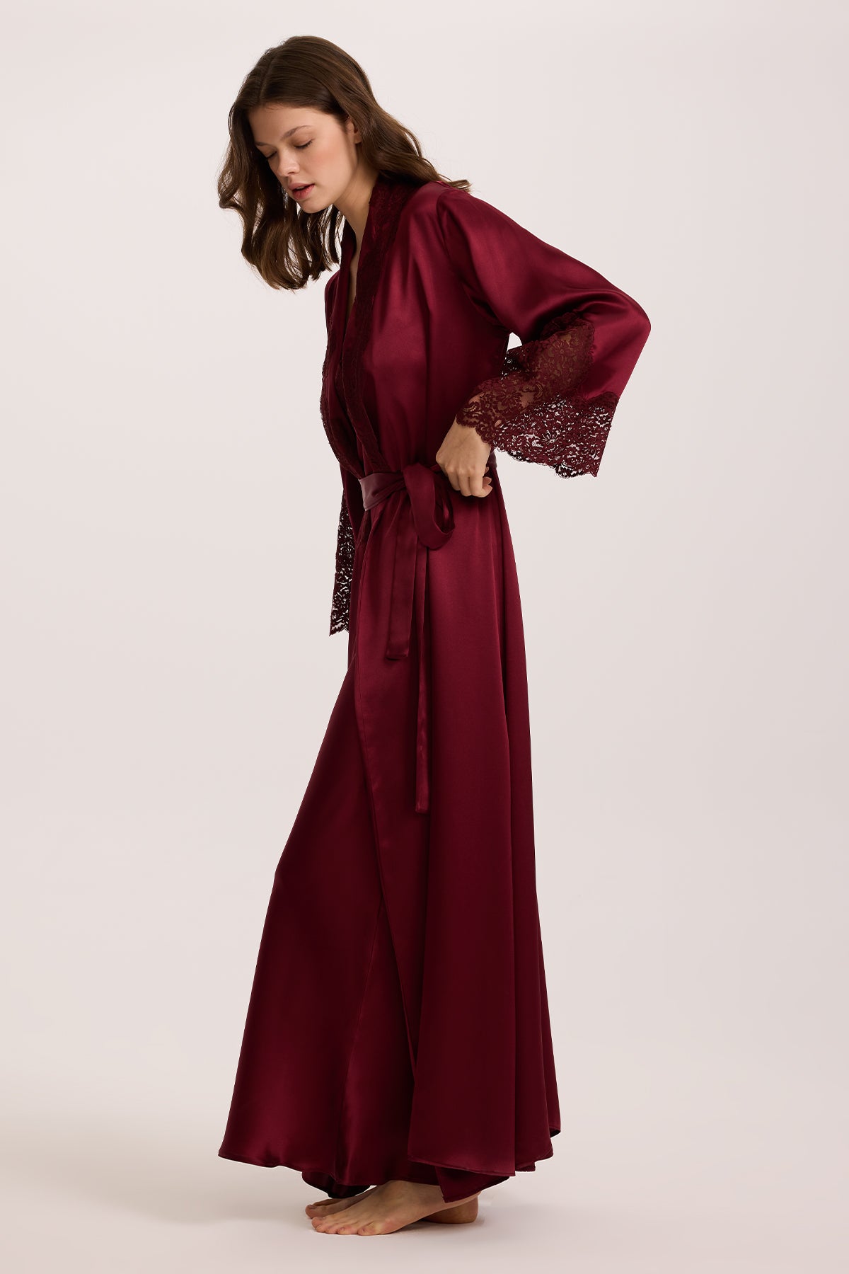 Amaranth Night Silk Nightgown and Robe