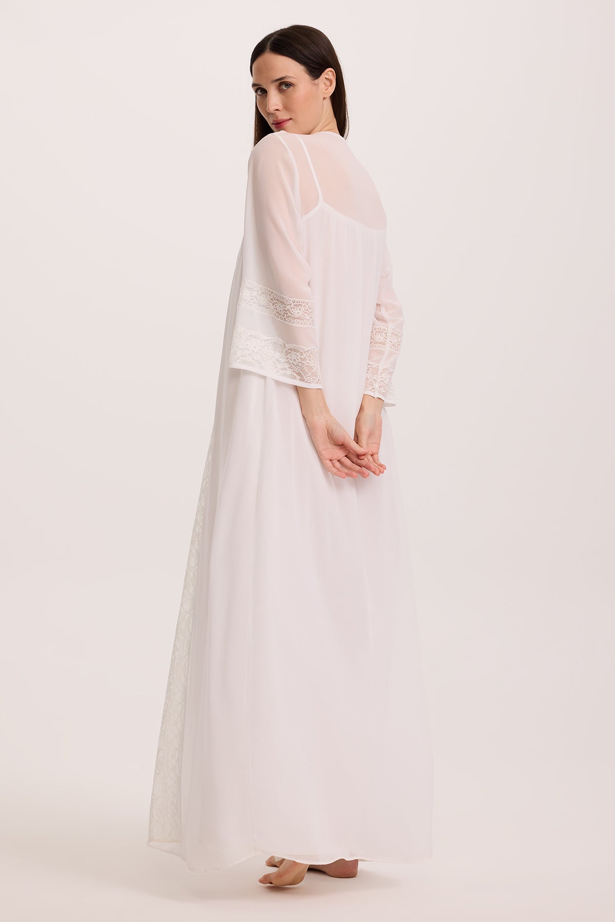CLOUD OFF WHITE COTTON NIGHTGOWN WITH CHIFFON ROBE