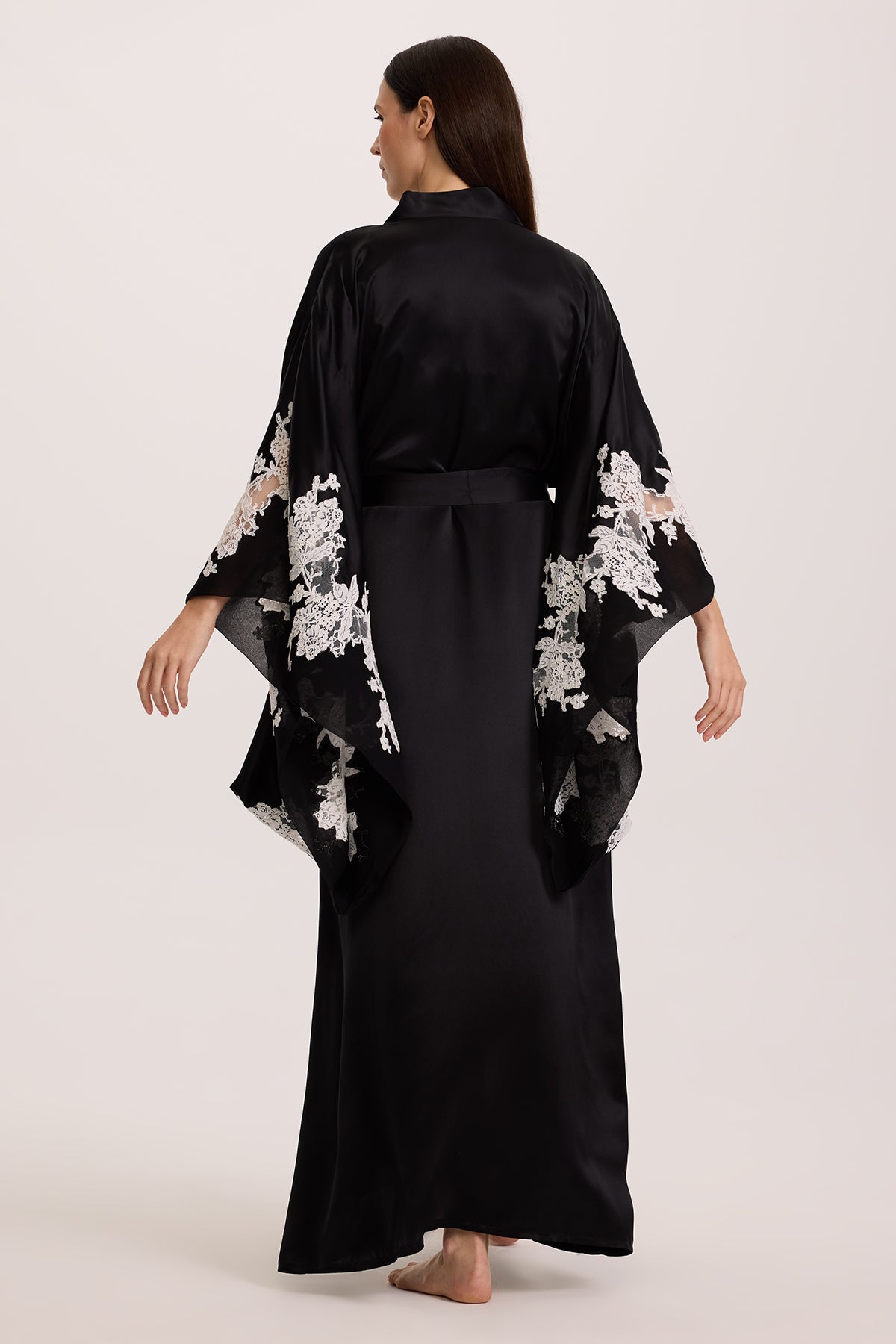 Odile Short Silk Nightie with Long Kimono Robe