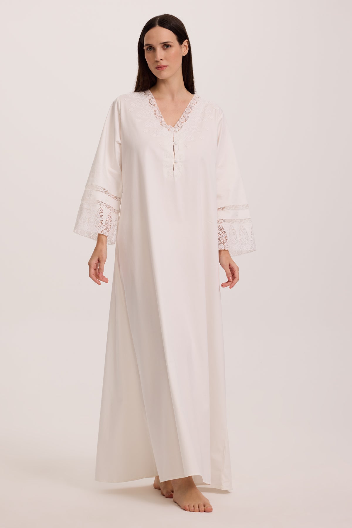 Berthe White Cotton Gown