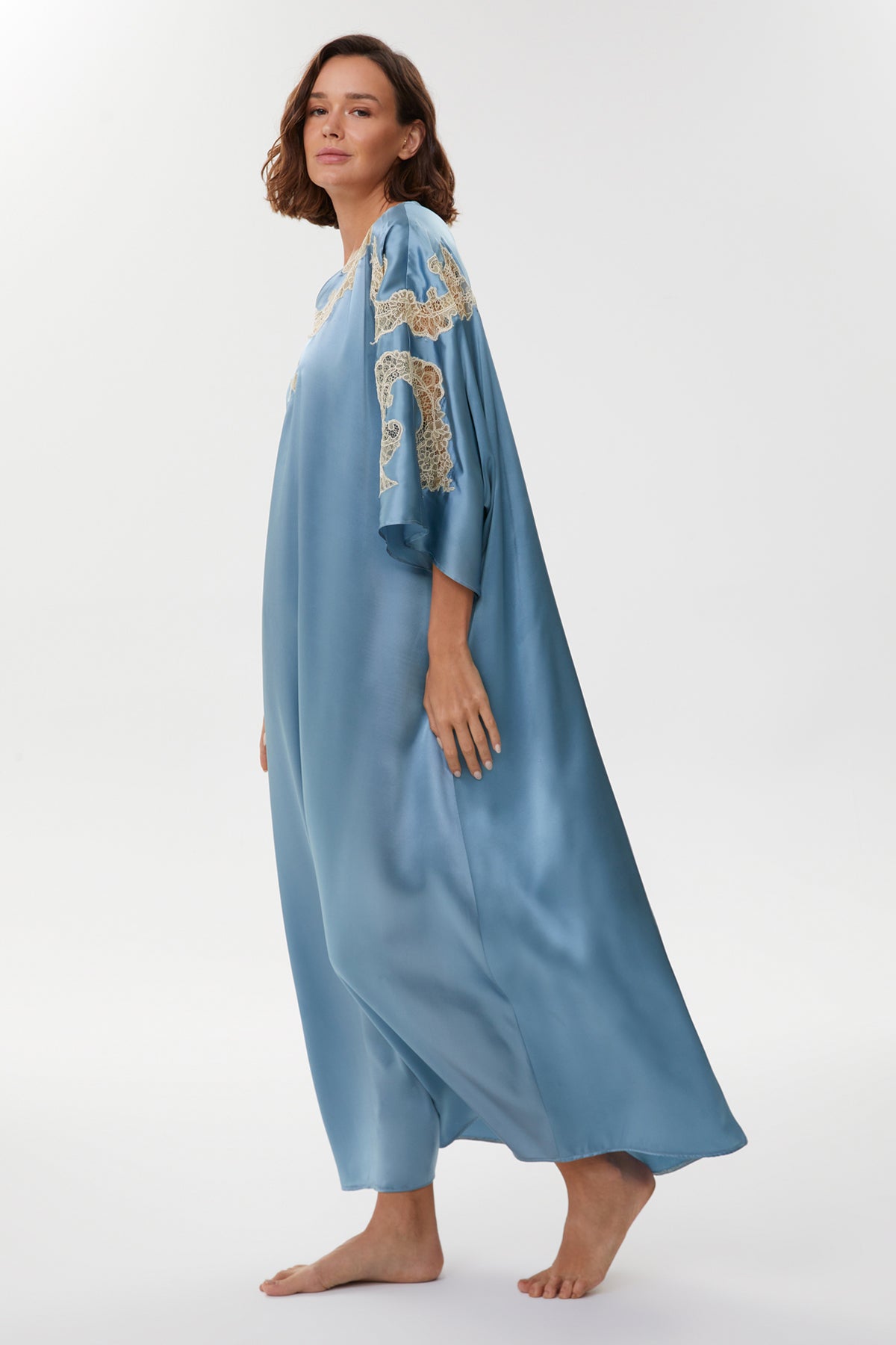 Anais Vintage Blue Silk Kaftan Nightgown