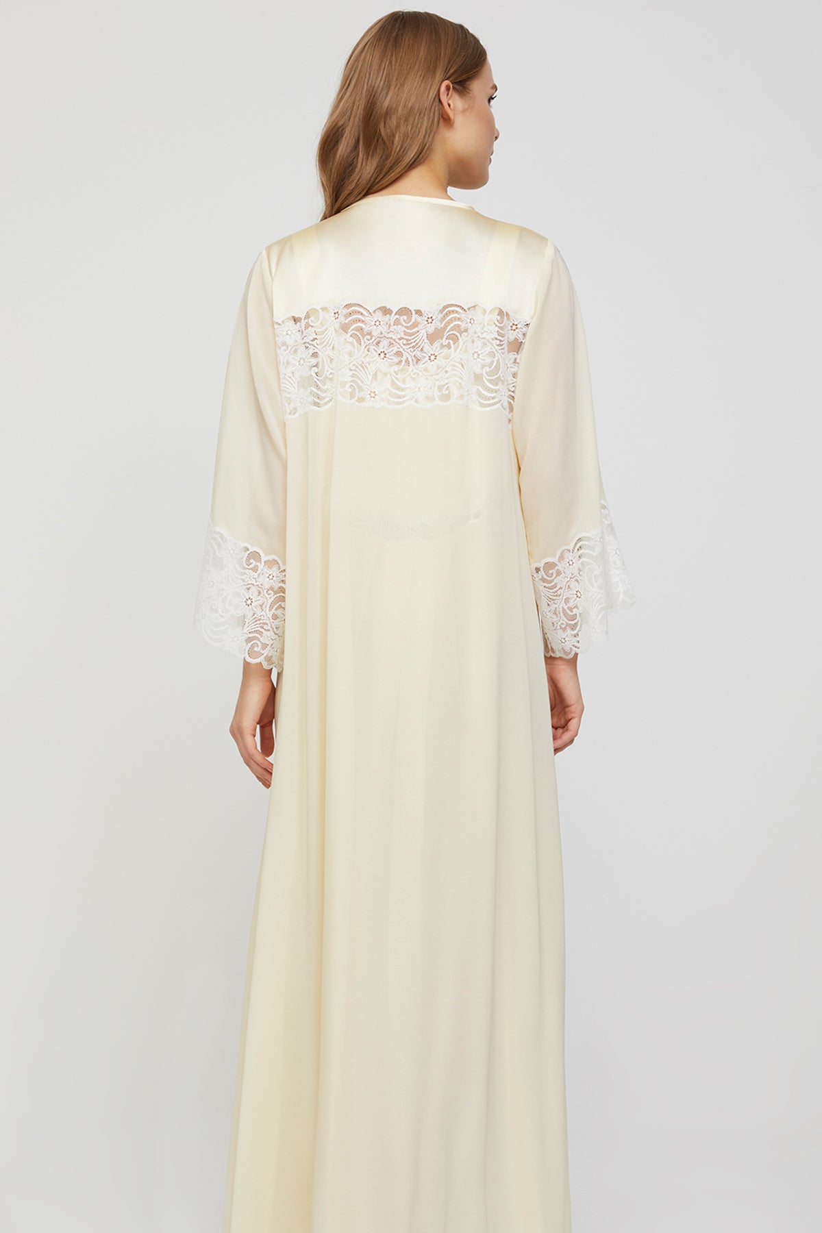 Belinda Soft Buttercream Silk Nightgown & Robe