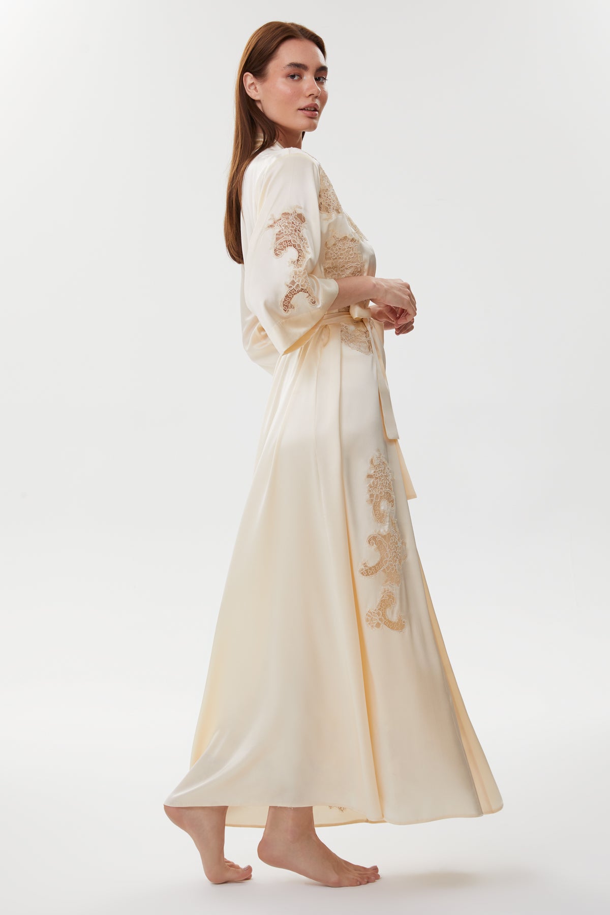 Angeline Champagne Ivory Pure Silk Nightgown & Robe