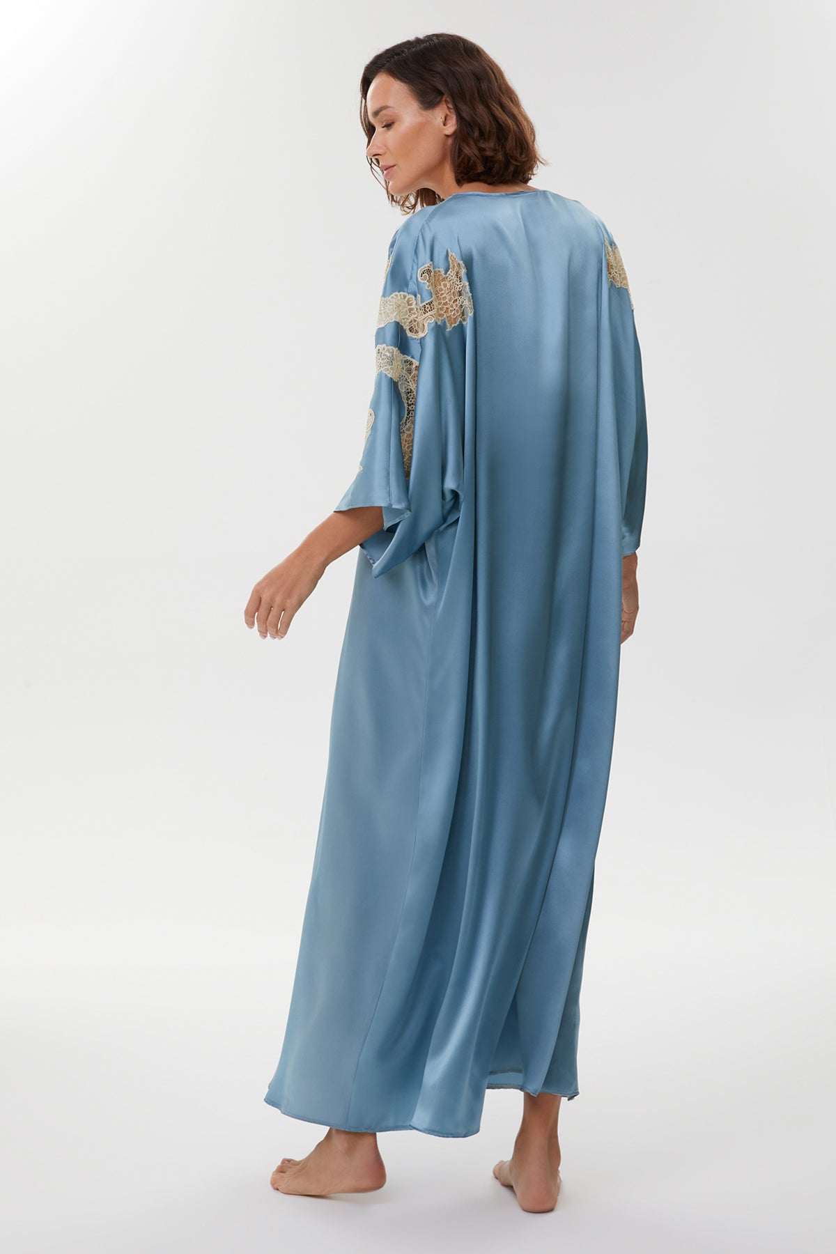 Anais Vintage Blue Silk Kaftan Nightgown