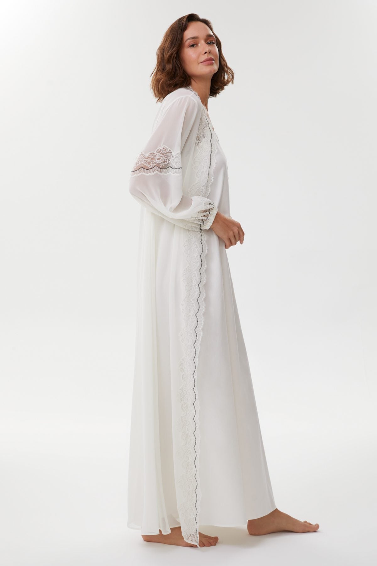 Charee Pearl Ivory Cotton Satin Nightgown with Chiffon Robe