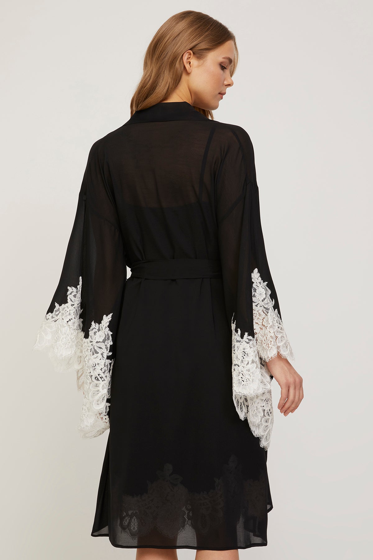 Amore Pure Silk Nightgown with Silk Georgette Robe