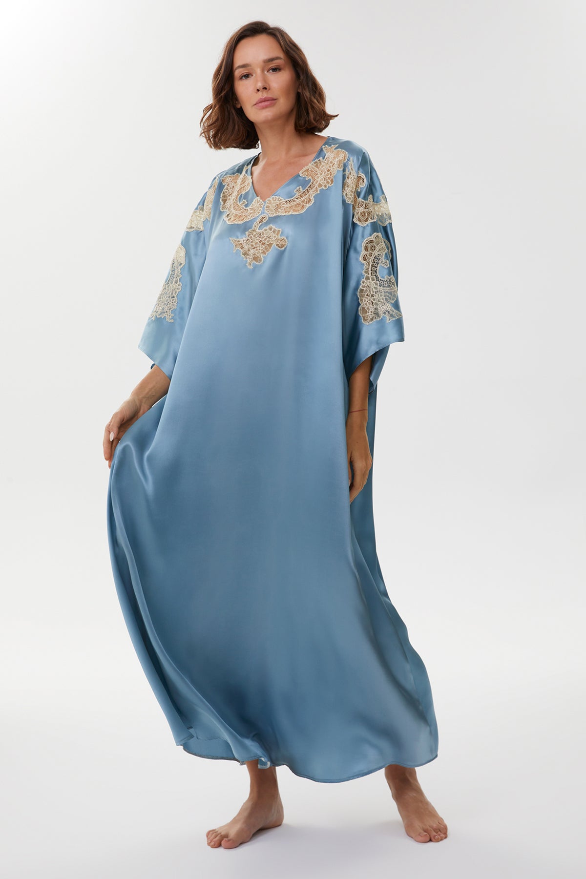 Anais Vintage Blue Silk Kaftan Nightgown